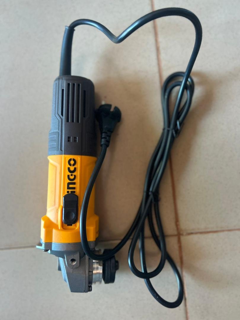 Angle Grinder 900w- C6